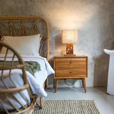 Little Boutique Hotel - 30M From Beach